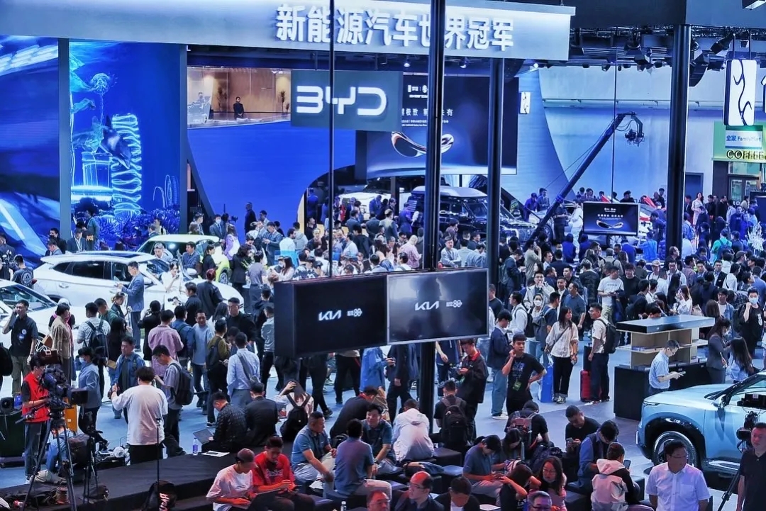 <a href=http://www.wrjsj.com/news/2405200925948.html target=_blank class=infotextkey>PCB設計</a>優(yōu)化助力汽車行業(yè)的繁榮與活力